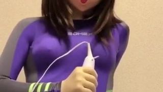 Kigurumi вибрирует с фиолетовым трико