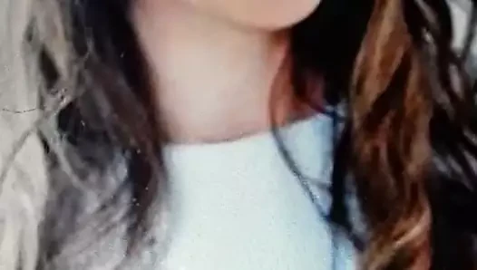 Emma Kenny boşalıyor