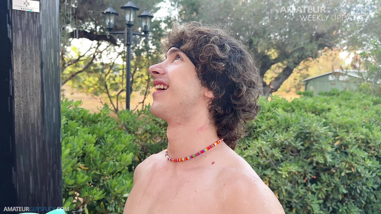 I Couldn't Stop Sucking My Best Friend's Thick Cock Under the Garden Shower After Swimming!