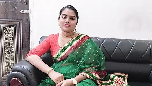 Видео с мастурбацией красивой горячей дези бхабхи.