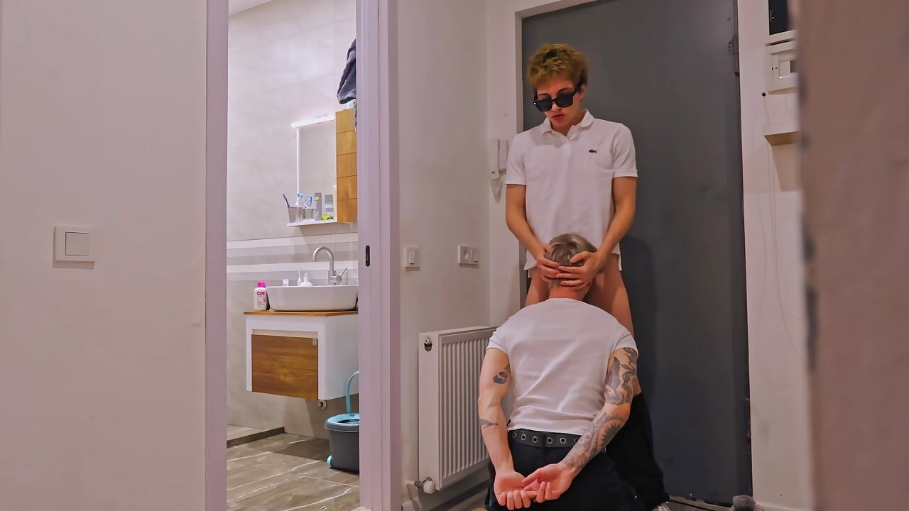 We Met at the Club, Went to My Place and He Swallowed My Big Dick