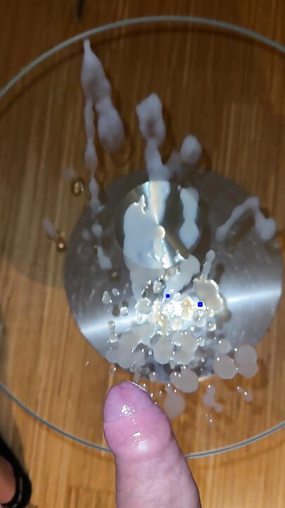 Keşke masaya daha fazla sperm ekleyecek arkadaşlarım olsaydı