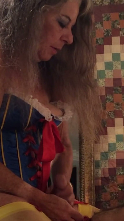 Snow White | Clip 2