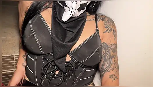 AKU MASTURBASI DI PANGGILAN VIDEO UNTUK PACARKU