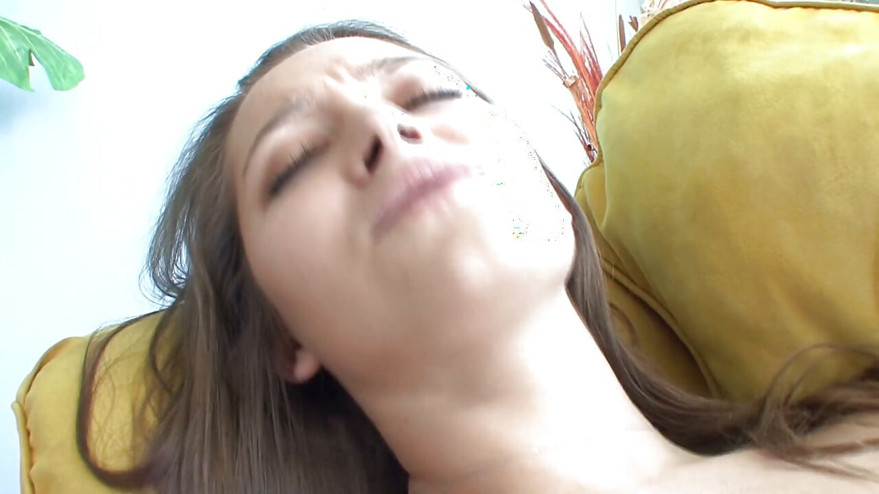令人惊讶的Dani Daniels和她的女朋友舔阴
