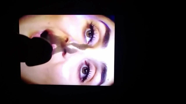 Kareena Kapoor thick cum tribute