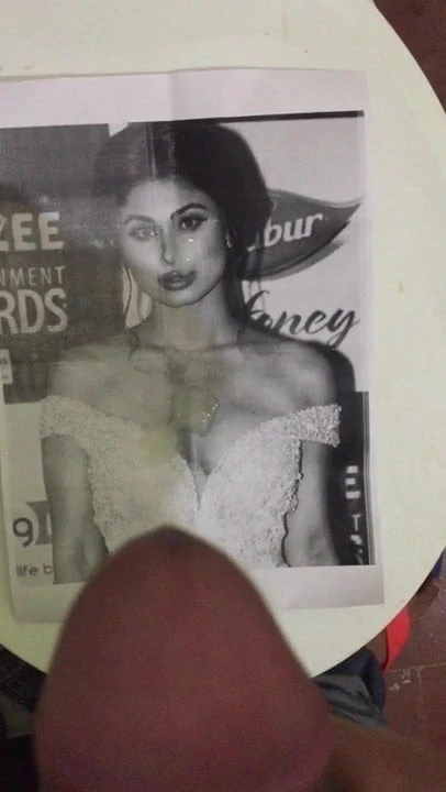 Mouni Roy Cum Tribute