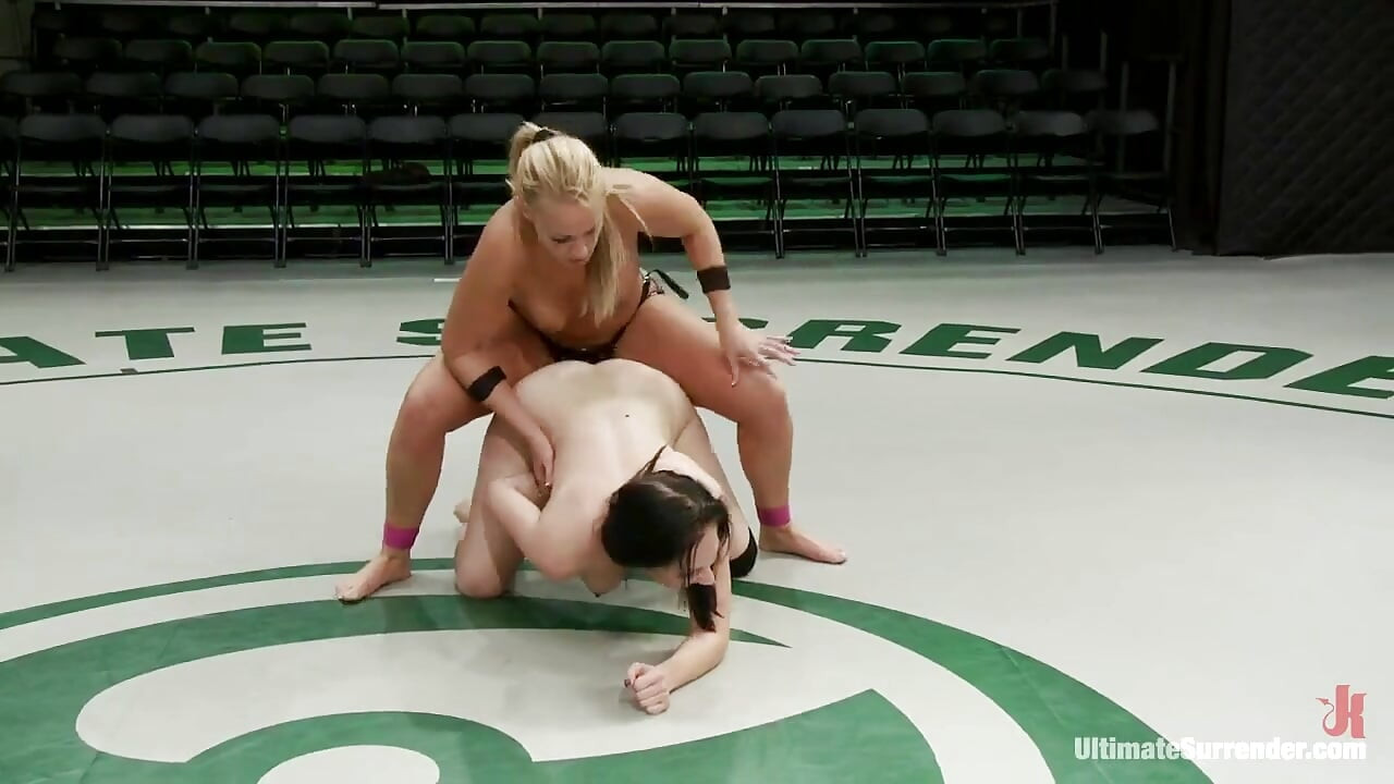 Mellanie "Kaubojka" Monroe (0-1) Protiv Maggie Mayhem (0-0)