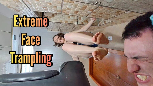 #37 Beatriz Extreme Face Trampling - POV (Custom clip)