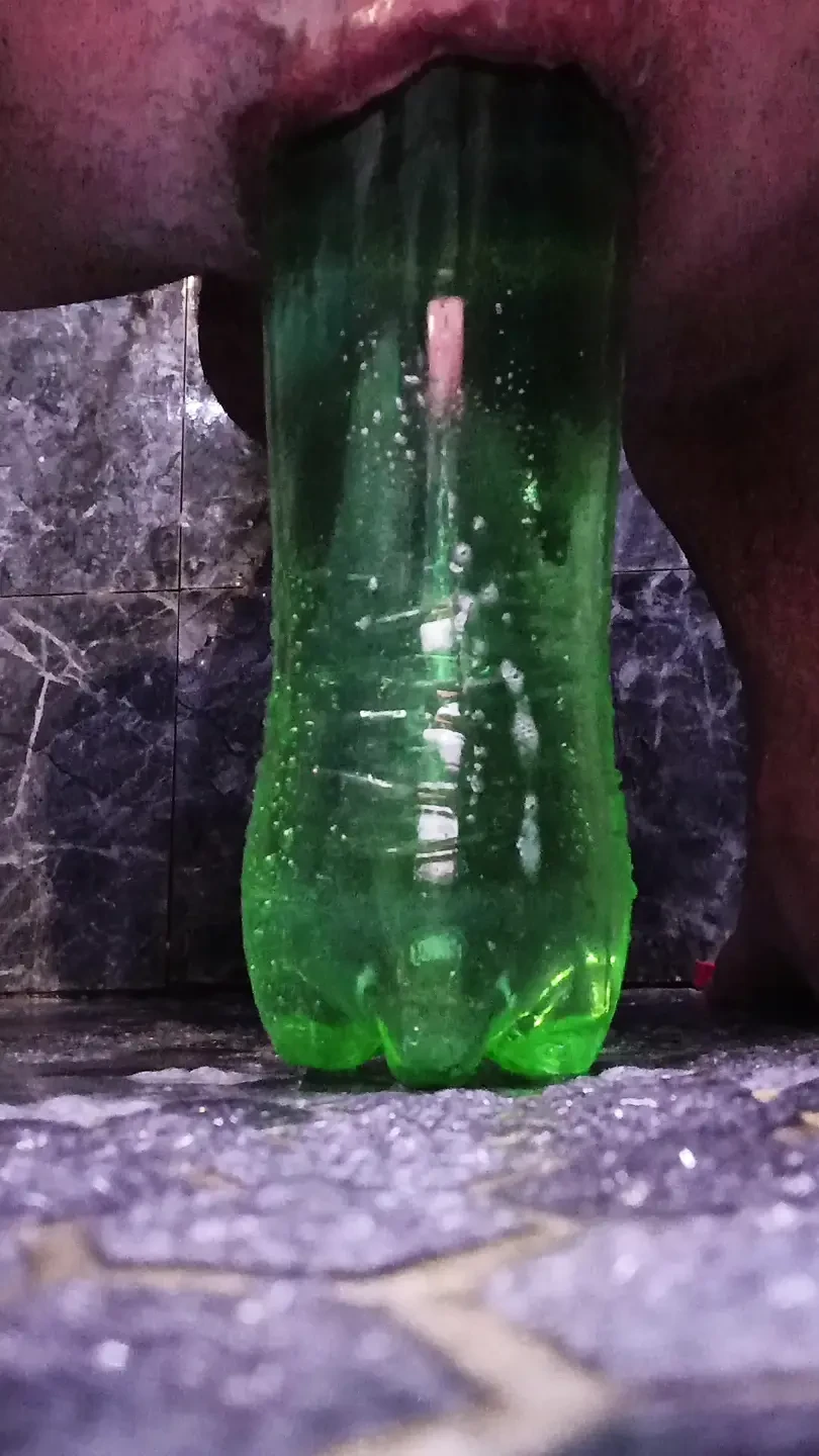 In ein gerissenes loch hämmern