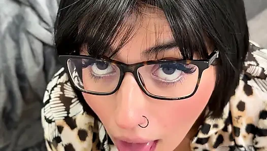 Aaliyah Gets Fucked by Her Cameraman