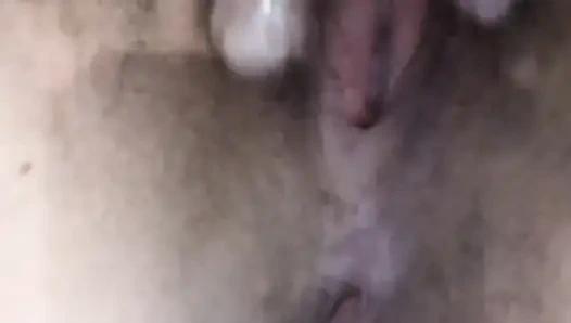 Ich Fingere Meine Muschi Und Meinen Kitzler Mit Neuem Fingerspielzeug