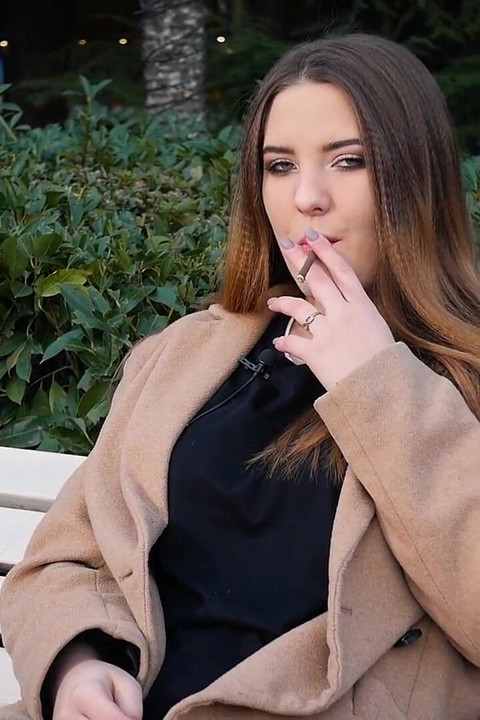 Russian Girl Spends Her Lunch Break Smoking 1 Cigs