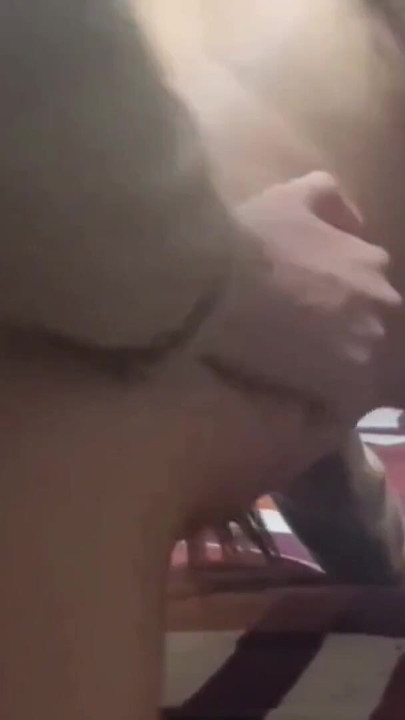 Moment iconic de la "Am luat-O PE IUBITA PRIETENULUI MEU! ȘI AM ÎNREGISTRAT UN VIDEOCLIP CU EA FĂCÂND-O!. NU-I SPUNE! (PARTEA 2)"