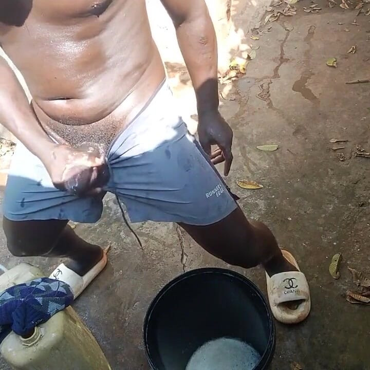 Guy From Africa Hides in Neighbors Outdoor Bathrooms Then Releases Massive Cumshots