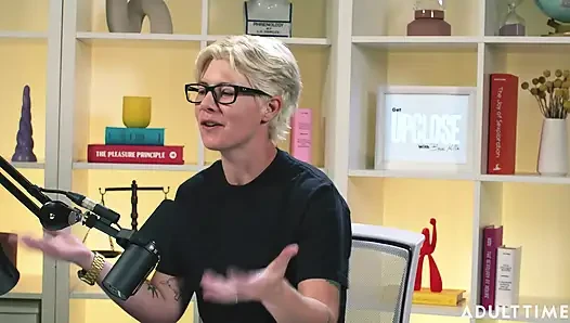 Khloe Kingsley сквиртует на камеру и красные флаги | Время для взрослых, подкаст
