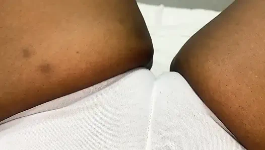 Stepmom masturbates her fat vagina on camera