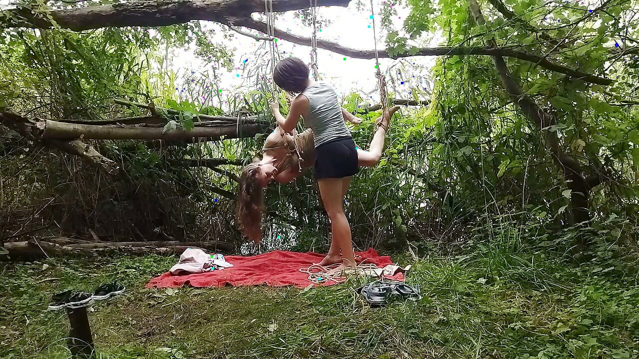 Forest Princess Meet Wankers