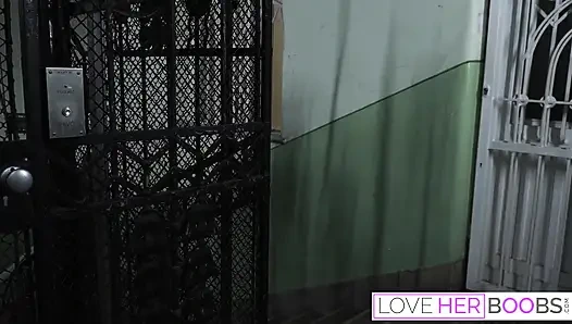 Big Boobs Ebony Babe Thayana Babyy Fucked By DILF