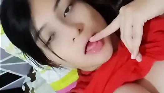 İtalya'dan bir hayranla mastürbasyon yapıyorum