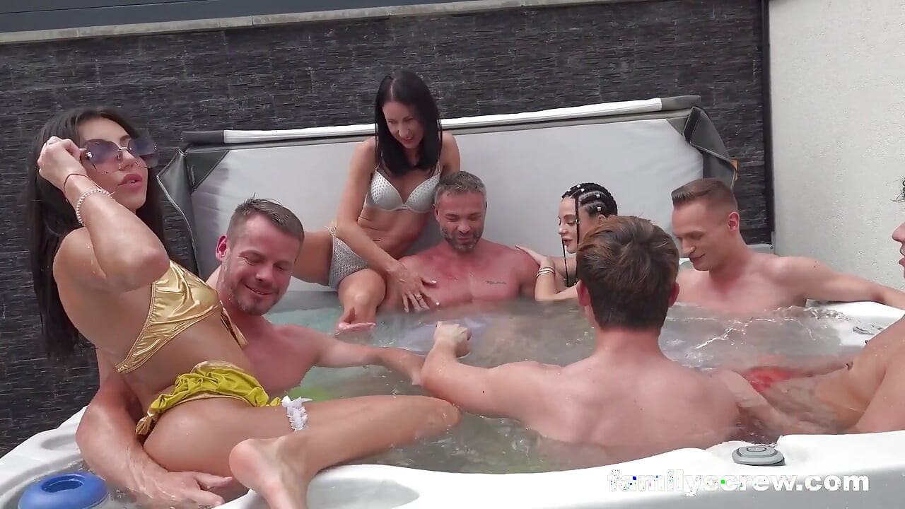 Wet &wild poolparty teil 2