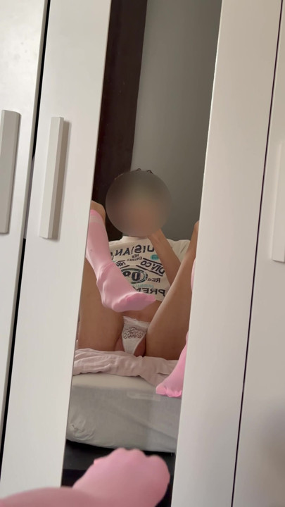 Limp clitty sissy femboy