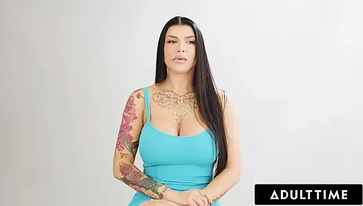 ADULT TIME - Как оргазм женщин с сладострастной милфой Romi Rain