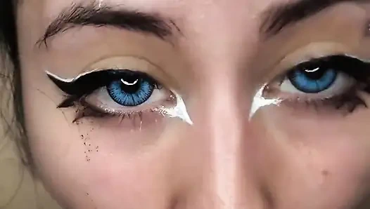 Latina-schlampe hüpft ihren dicken arsch auf meinem harten schwanz