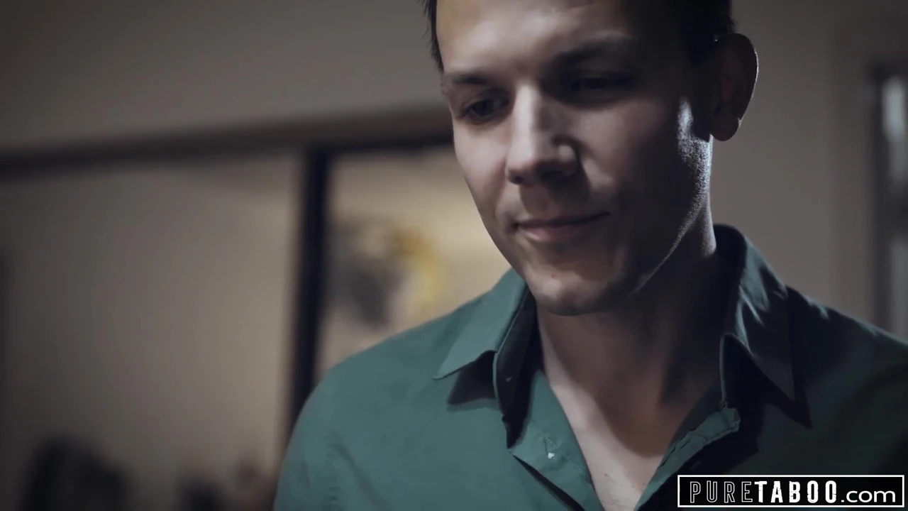 PURE TABOO Stepmom Helped Injured Step Son Pleasure Himself