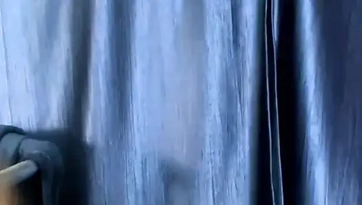 Indische desi-mädchen große möpse muschi massage fingern