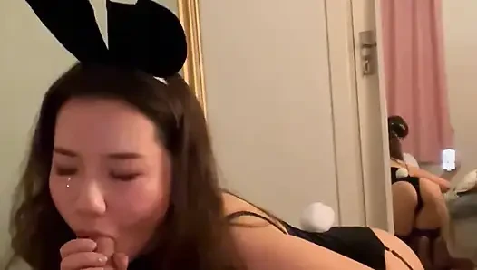 Asiatisches playboy-häschen lulu wild wird von bbc gefickt