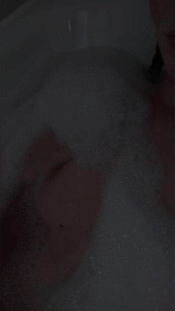 Hot bath 🔥