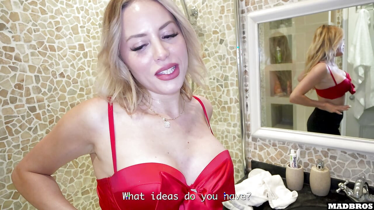 Dvě super sexy francouzské blondýny dostávají tvrdý anál a DP při vyjednávání obchodu v luxusním pařížském apartmánu!!!