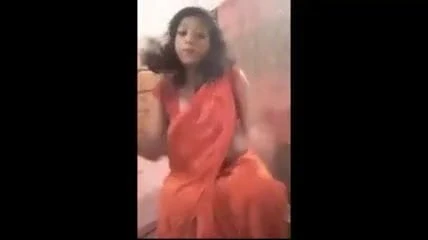 Slut doing selfies 18.mp4