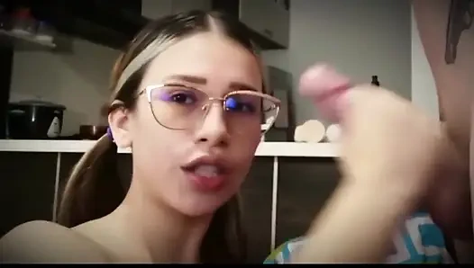 Deep Blowjob with a Beautiful Horny Latina