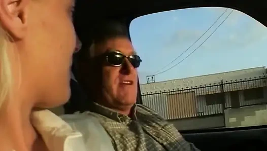 Rosebud prolaps berujung ganas setelah seks anal intens