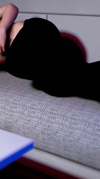 3D زوجة الأب الساخنة الغش مع الديك الكبير القديم