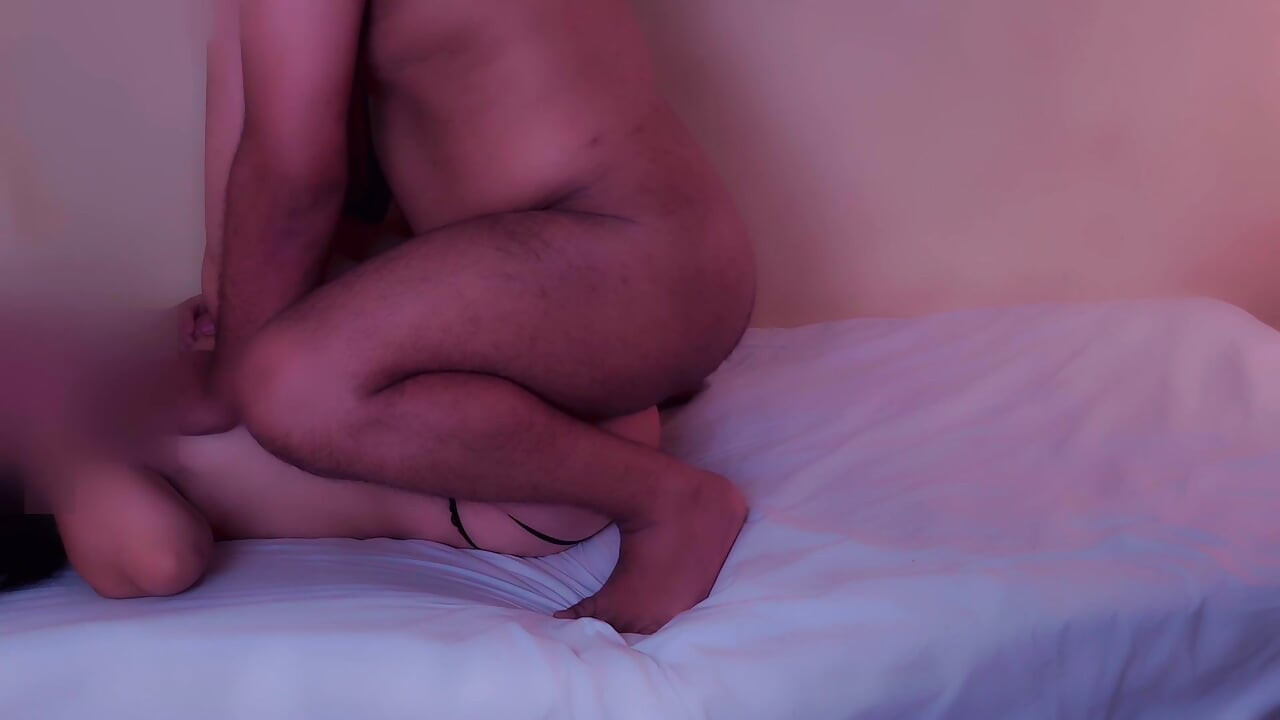 Arabský ranní sex, nechala jsem, aby mě bušil jako blázen