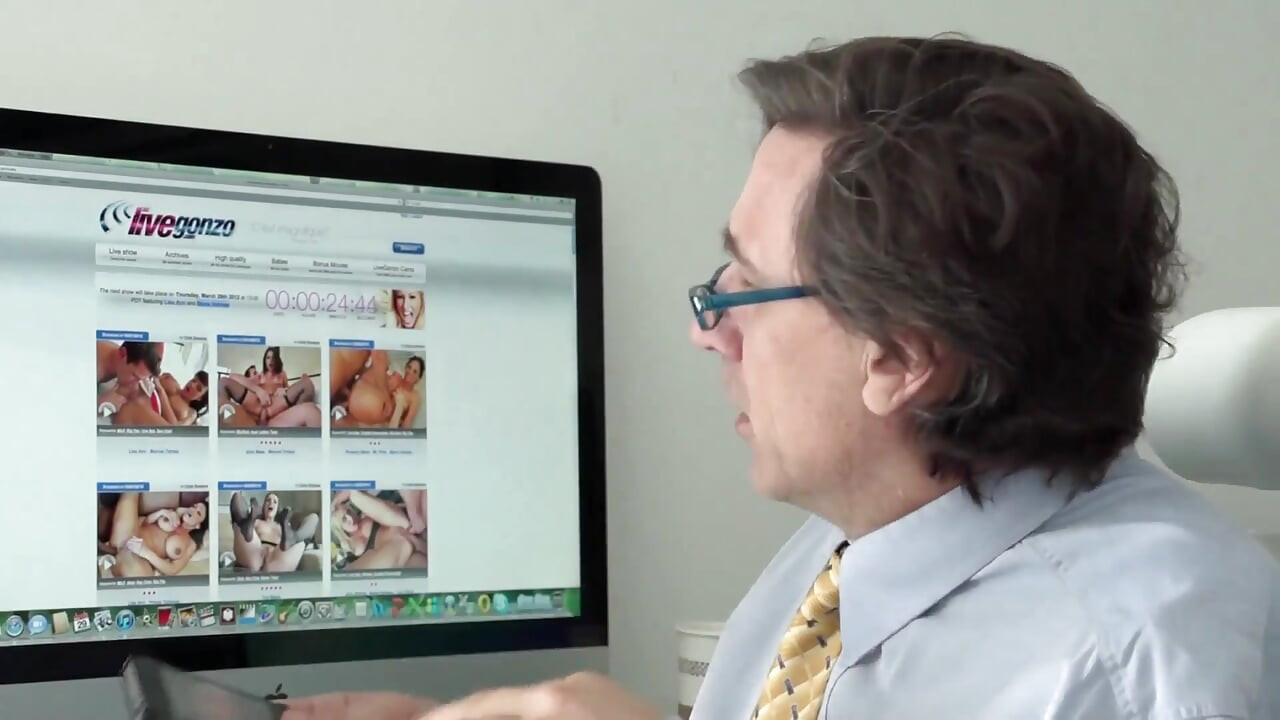 Lisa Ann with Steve Holmes, Top Milf Lisa Big tits, costumes, great sex with a facial ending...all Pussy Fucking