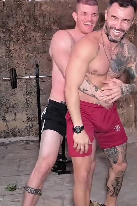 L’entraînement entre amis finit en fraternité
