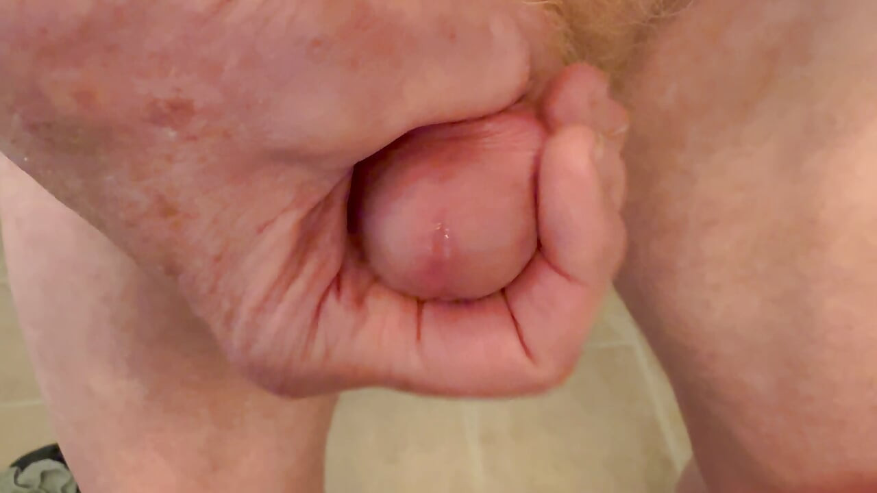 A Morning Wank with a Big Cum