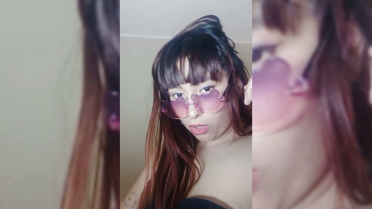 סרטון ריקוד מתוך קומפילציית OnlyFans Mili0069