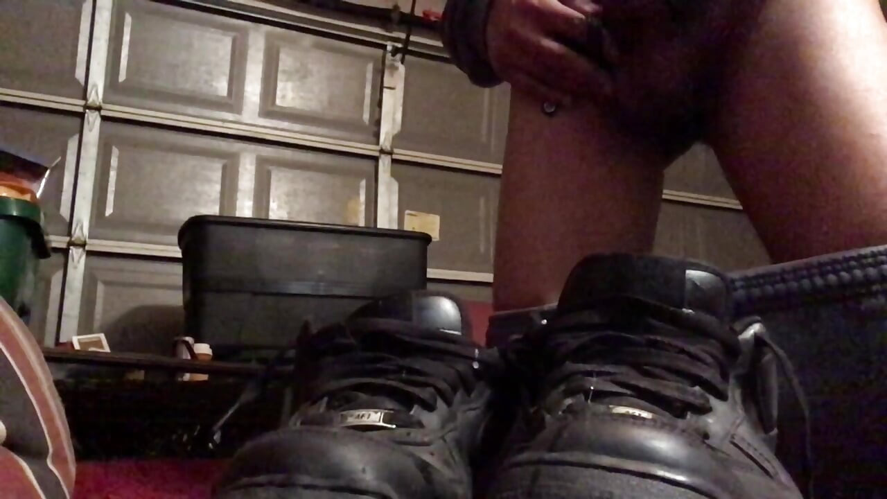 STR8 BUDS AF-1'S