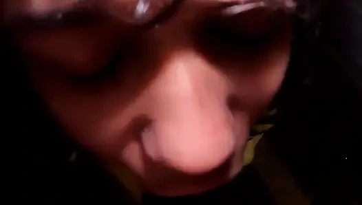 Sakso Çekiyor Musun?