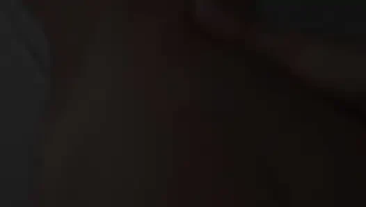 Sexy kleine schlampe fickt mit ihrem freund - amateur-porno