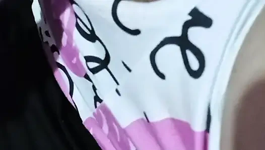 She wants to go out to see the movie with her boyfriend, but her stepbrother wants to take her virginity first.