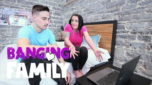 Banging family - scopando la mia sorellastra in diretta in webcam