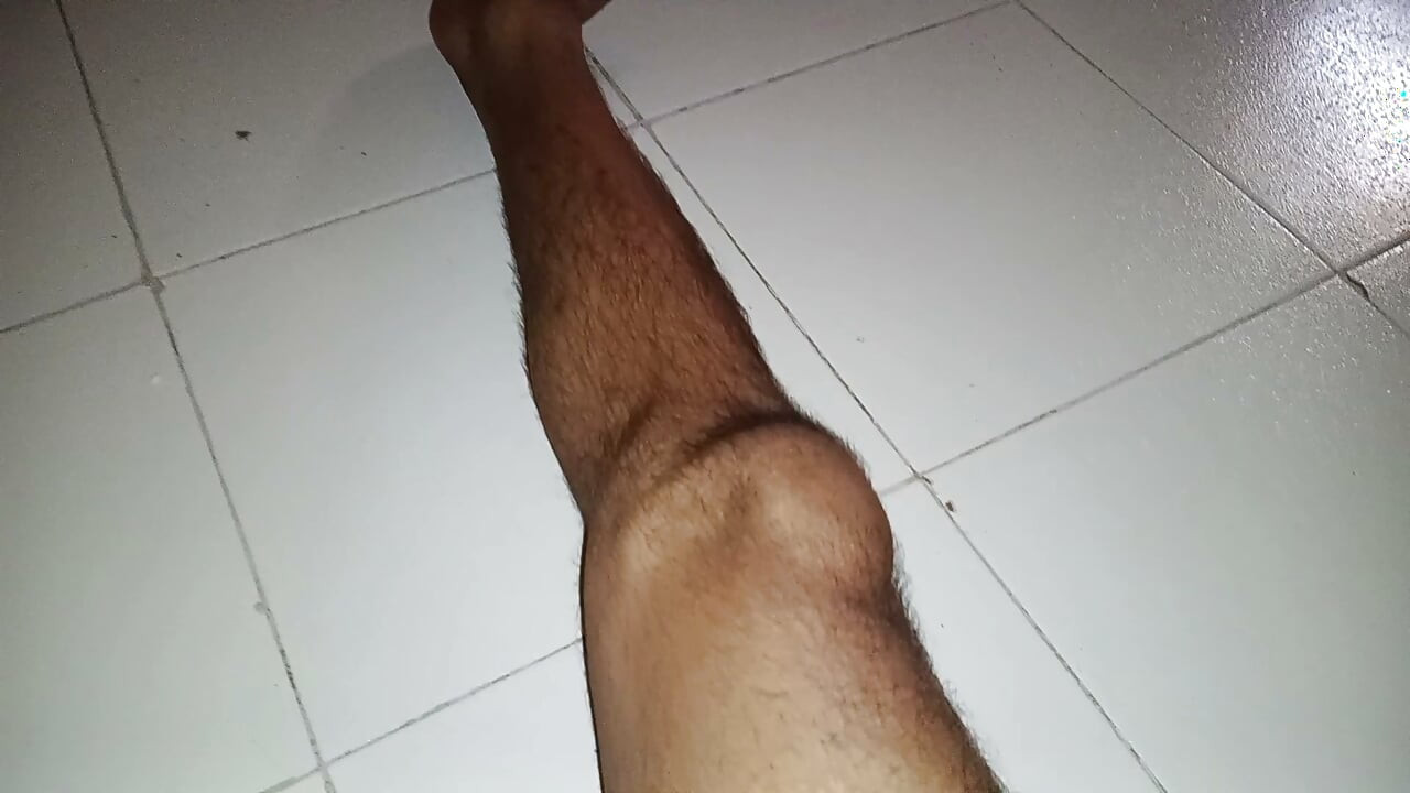 Καυτός Ινδός Μουσουλμάνος άντρας τόσο σέξι αυνανισμός με σπέρμα