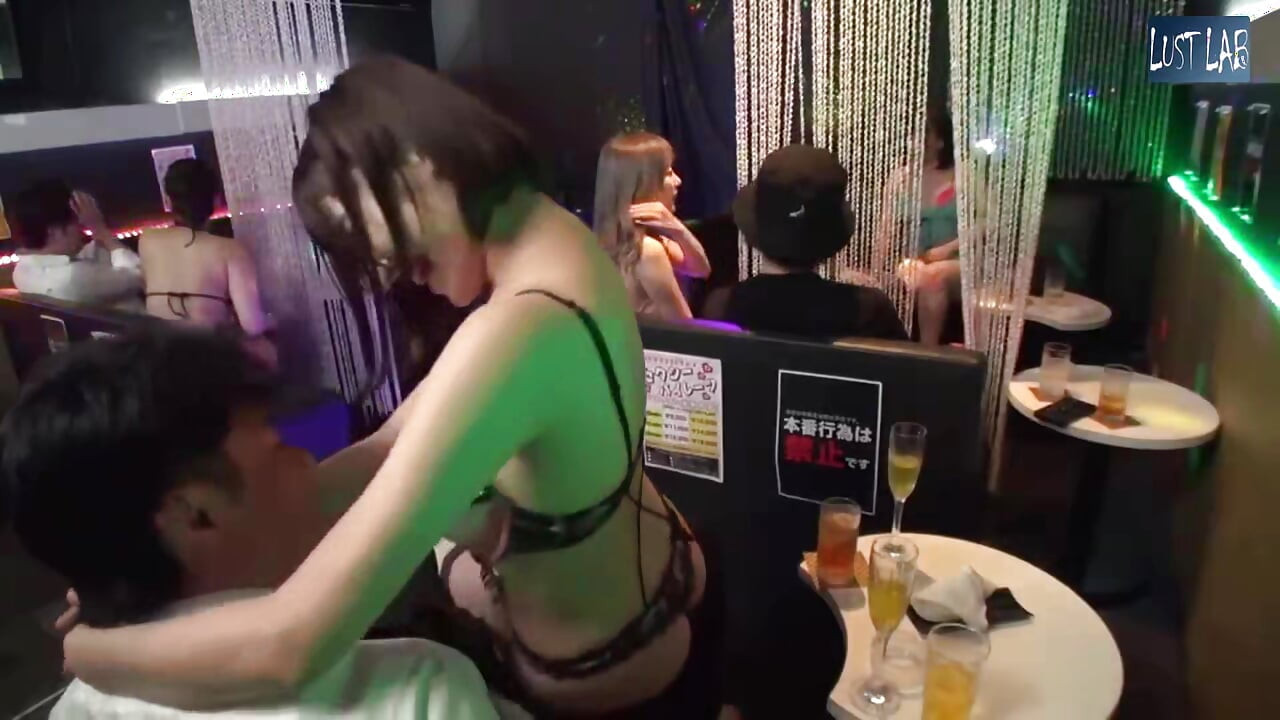 Segredos de lingerie revelados em uma noite tentadora de prazer parte 2