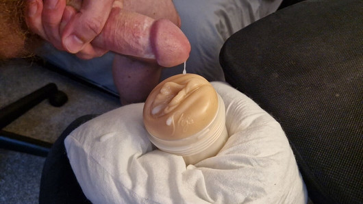 Big White Cock Fucking Until Cumming Inside and Over Fleshlight (Creampie Cumshot Tiedtocum